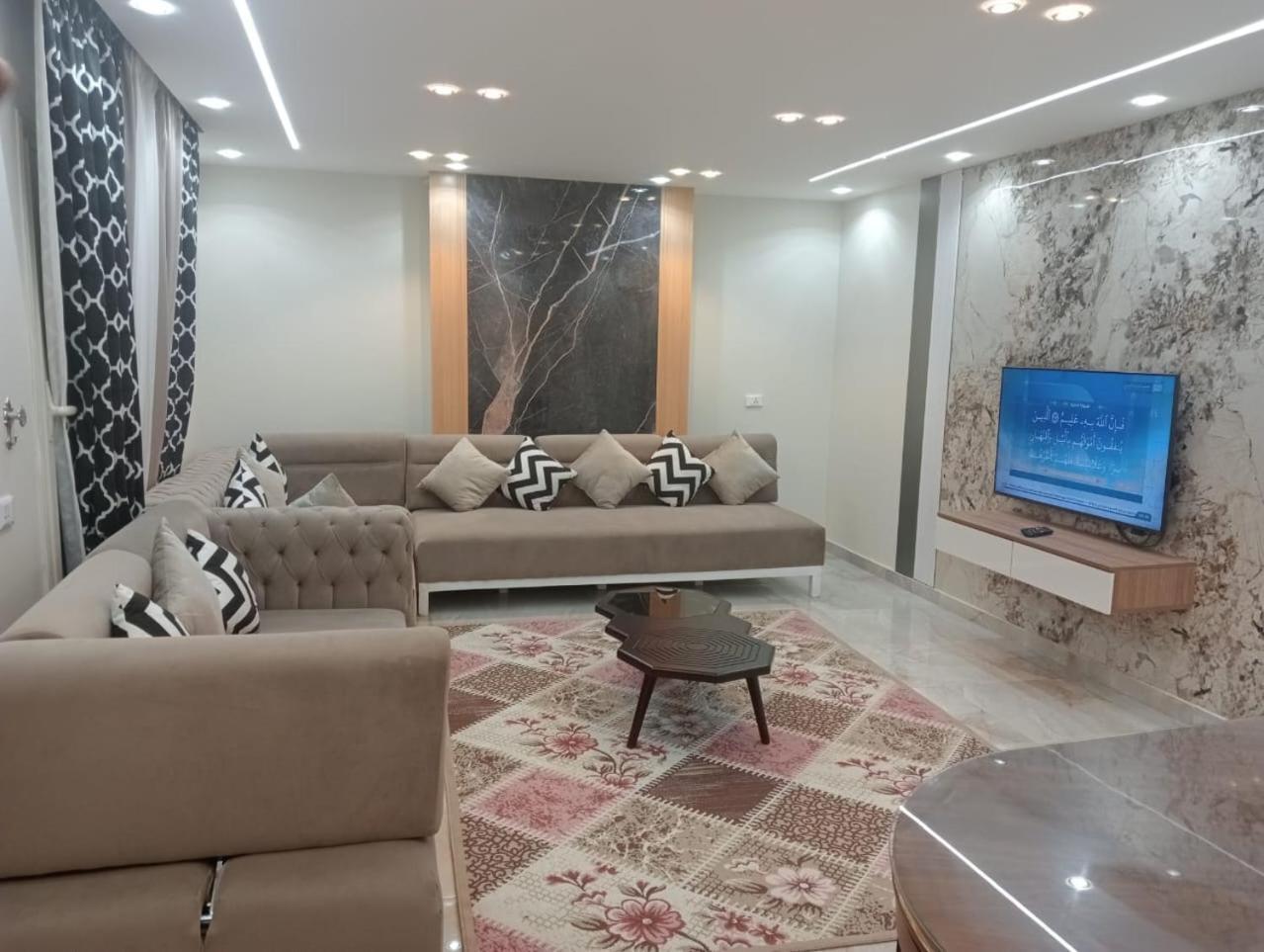 لأصحاب الرقي والفخامة راقية عالية الجودة والتميز في المهندسين قريب جامعة الدول والنيل Apartment
